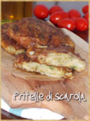 Frittelle di scarola e scamorza