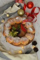 BRIOCHE DI NATALE AL PROFUMO DI CARDAMOMO