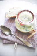 Zuppa greca di riso, uova e limone