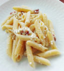 Pasta con ricotta e pancetta