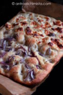 Focaccia Genovese con Cipolla Rossa e con Stracchino