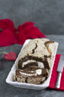 Roulade al caramello salato al sesamo