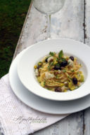 Chitarrine con rana pescatrice, pancetta, zucchini e olive taggiasche