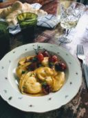 Ravioli con Pomodorini Canditi una Ricetta Vegetariana da Gourmet.