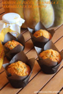 Muffin con la zucca, cannella e marmellata di limoni