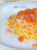 Tagliolini con zucca e gamberetti