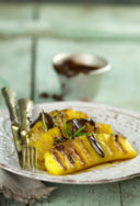 Ananas grigliato con sciroppo alla vaniglia e salsa al cioccolato per Mag about Food