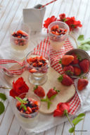 BUDINO AL LATTE CON FRAGOLE