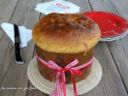 Panettone salato soffice con speck e gorgonzola