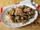 Coniglio in padella con funghi freschi