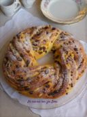 Torta angelica con cioccolato uvetta e canditi