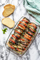 Terrina di verdure estive: un piatto unico leggero e colorato