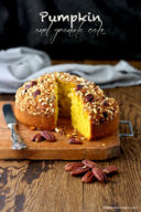 Pumpkin and granola cake