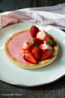 Torta panna cotta alle fragole ricetta