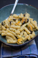 Passatelli affumicati e cozze ricetta