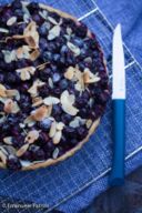 Crostata uva fragola e mandorle ricetta