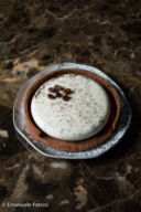 Crostata moderna yogurt e caffè ricetta