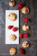 Halmond and strawberries cookie ricetta