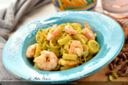 Pasta al pesto di pistacchio e gamberi