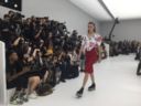 Milano Fashion Week si conclude tra sport, etnico e romantico e passail testimone a Parigi