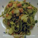 Paglia e fieno ai piselli e salmone