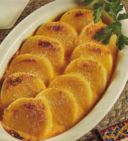 Gnocchi di semolino con salsa al formaggio.