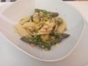 Penne con asparagi e salmone