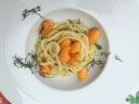 LINGUINE AL MELONE E BASILICO