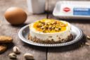 Cheesecake al capriccio con miele e pistacchi