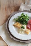 Asparagi con salsa bolzanina