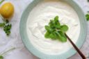 Sour cream, cos’è, come farla in casa e come utilizzarla