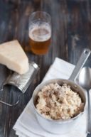 Ricetta risotto alla birra e salsiccia, dal sapore deciso e definito