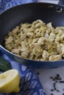 Ricetta straccetti di pollo con carciofi, un secondo piatto sano ma gustoso