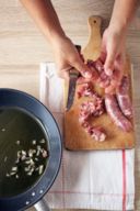 Pasta con castagne e salsiccia