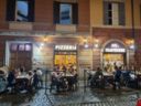 Ivo a Trastevere a Roma, recensione: come sta la pizza romana nel cuore della città
