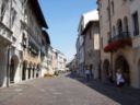 Cena a lume di candela in corso Vittorio Emanuele a Pordenone