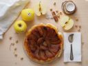 Tarte tatin con mele e caramello salato